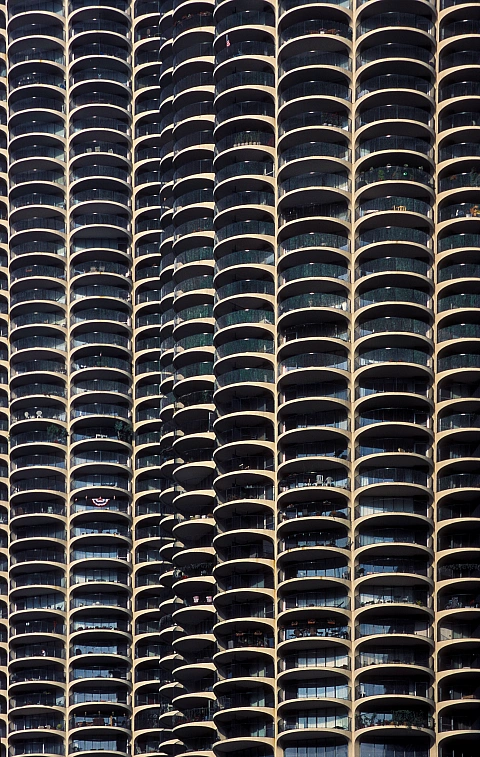 Marina City Vertikal.webp